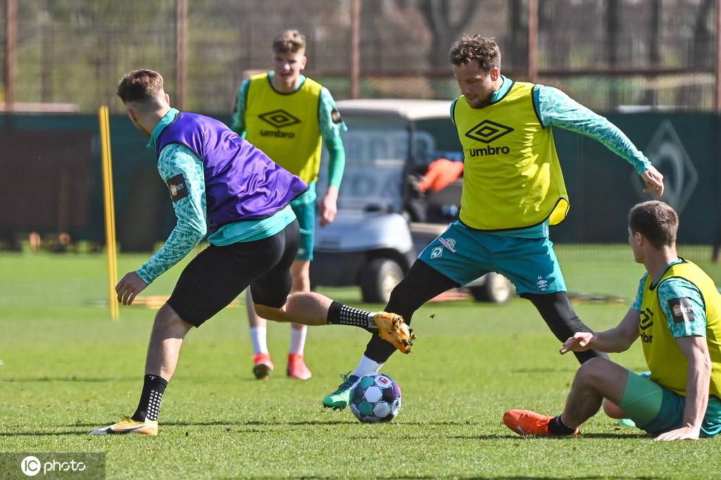 友博app下载 -底特律活塞发布备战花絮，清晨回应争议，德甲任务艰巨，赛季目标并未改变(底特律活塞现在叫什么)