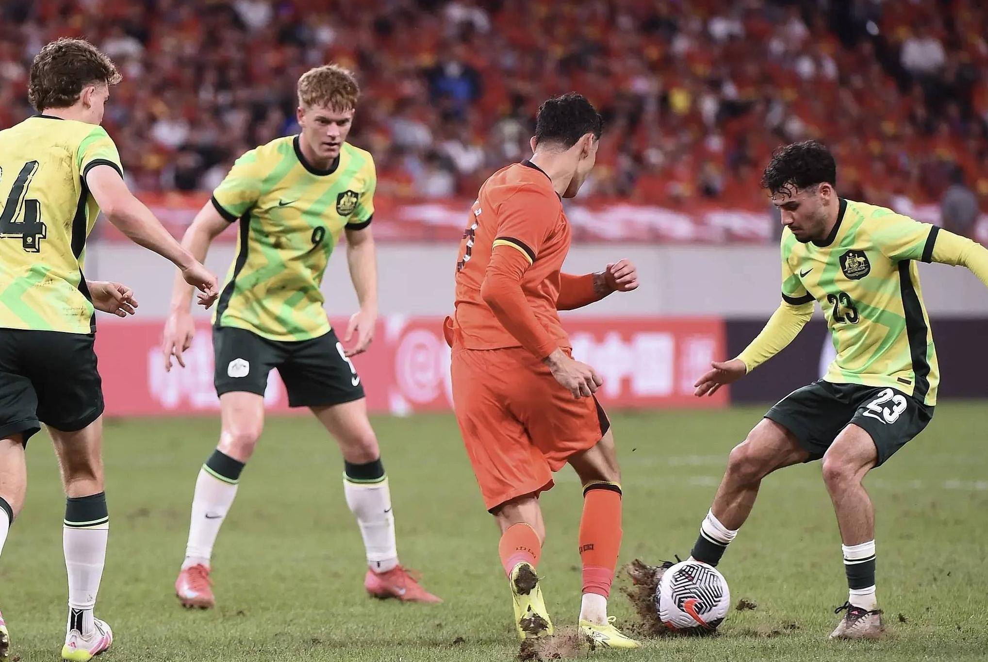 友博网站 -加时末段德甲焦点战，斯图加特更衣室发声，球迷炸锅，资深球员宣示担当 