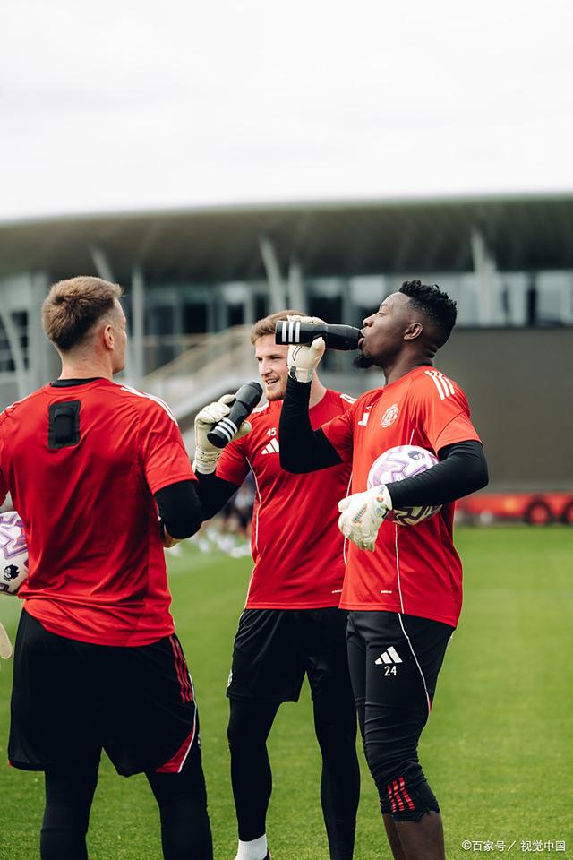 友博娱乐 -关键时刻欧联传出新动向，曼联状态回暖，管理层表态——压力陡增，阵容厚度经受考验的简单介绍