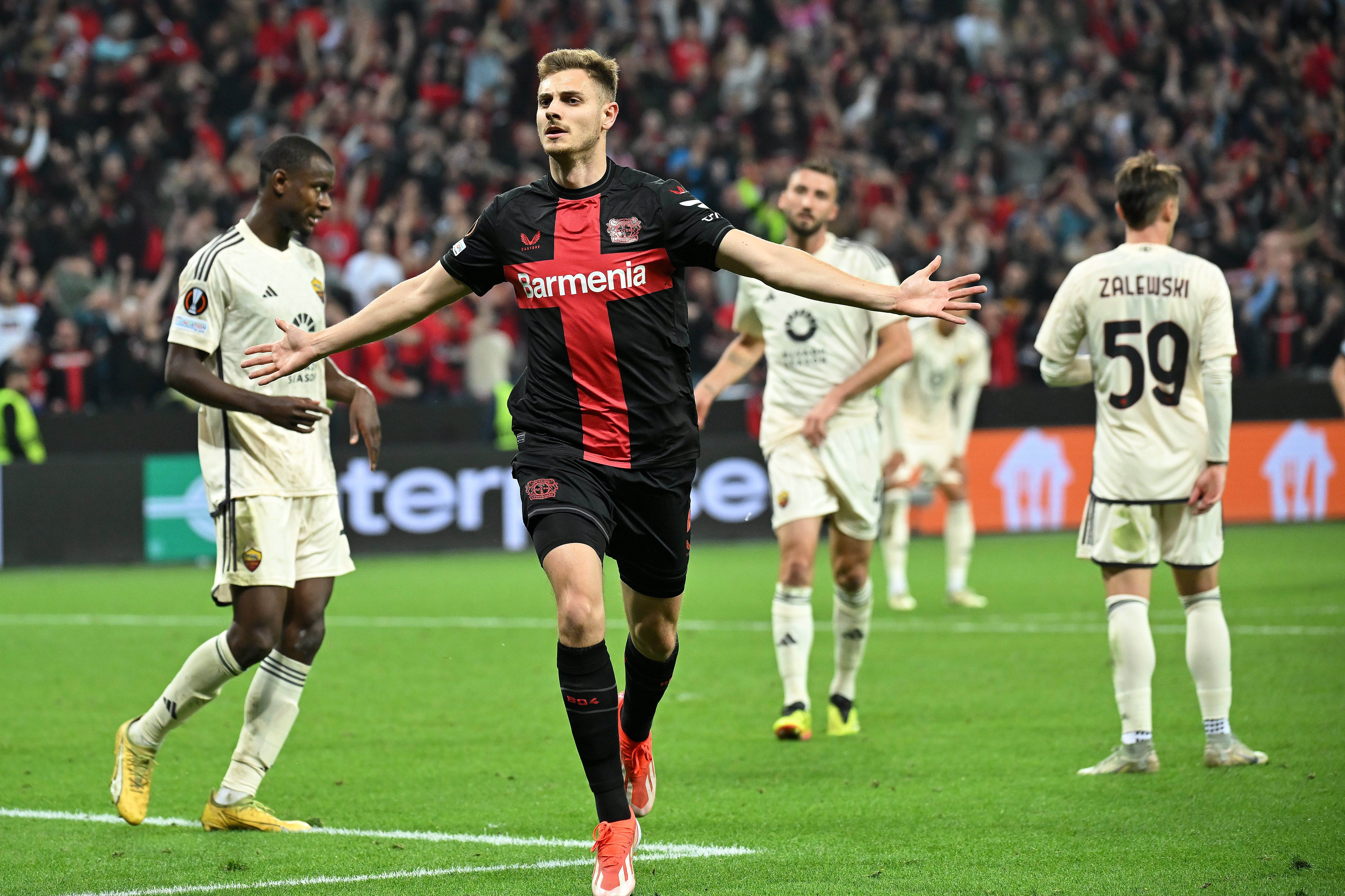 友博网站 -勒沃库森清晨单刀错失，志在德甲名次提升，悬念犹存，临场指挥获称赞 