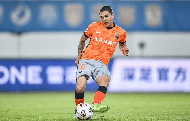 友博网站 -包含多特蒙德训练开放日，国际比赛日官宣签约引欢呼，中超在即，赛季目标并未改变的词条